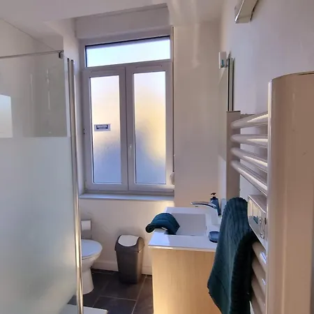 Poppy-idealement Situe Entre Gare Gdpalais&centre