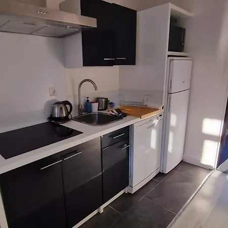 Apartman Poppy-idealement Situe Entre Gare Gdpalais&centre *